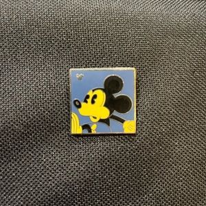 Disney pin
